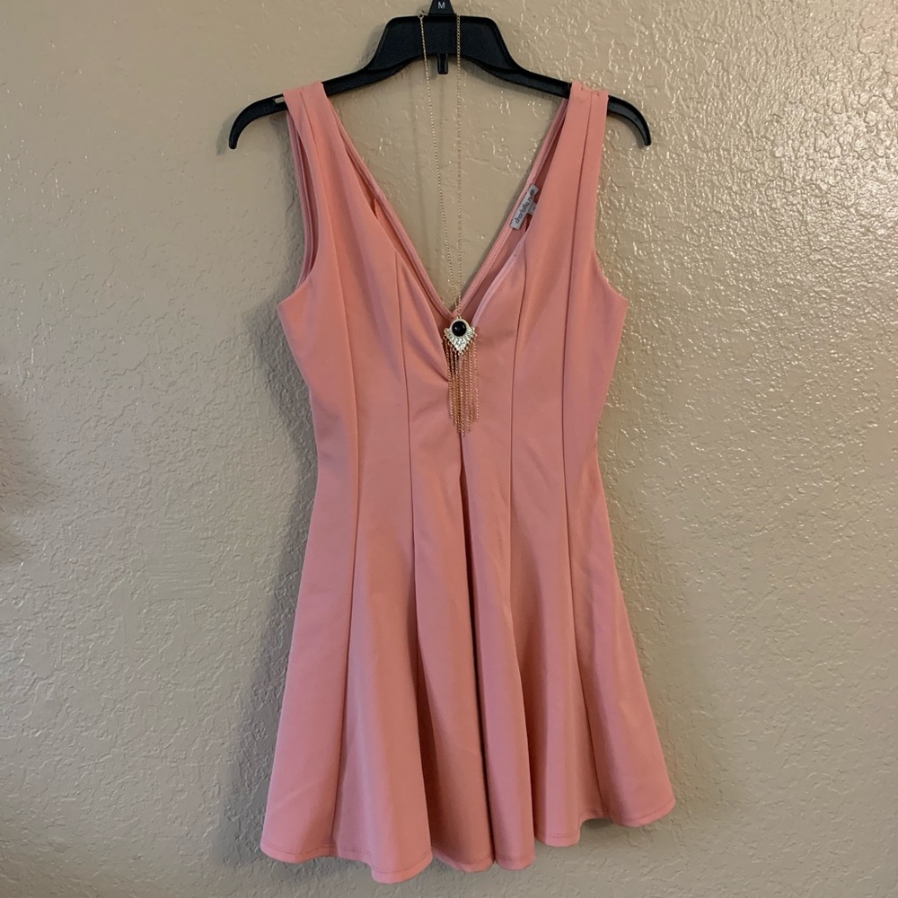 CHAROLETTE RUSSE | CORAL VNECK FIT & FLARE DRESS